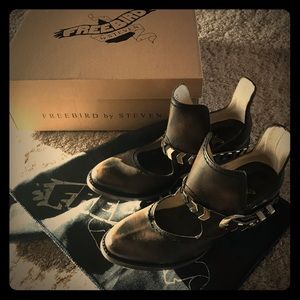 Freebird by Steven-Blade distressed black